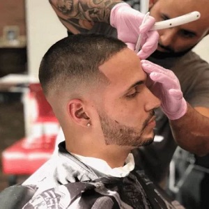 آرایشگاه مردانه مبین picture