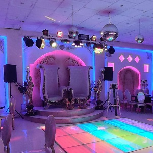 تالار‌ پذیرایی کوروش picture